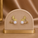 Aros De Pétalo y Perla