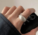 Anillo de Plata Ajustable – Acabado Cepillado