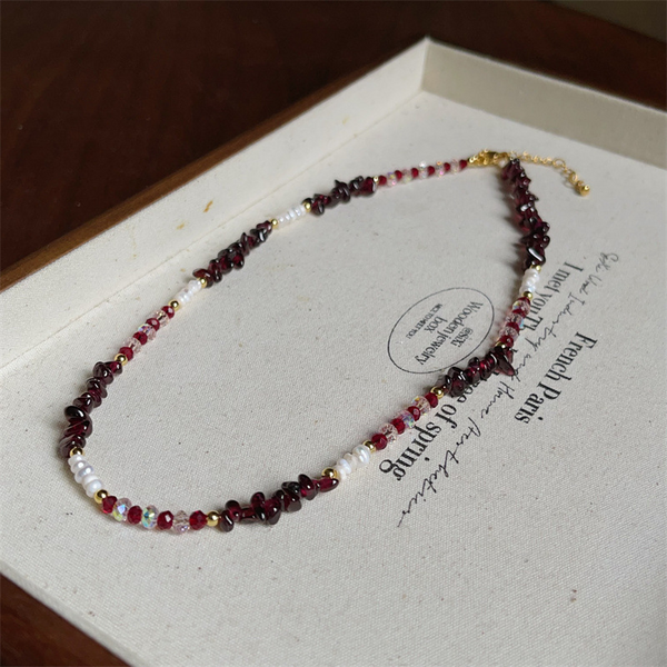 Collar Granate y Perlas