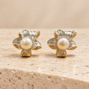 Aros Flor de Perla Blanca Dorada