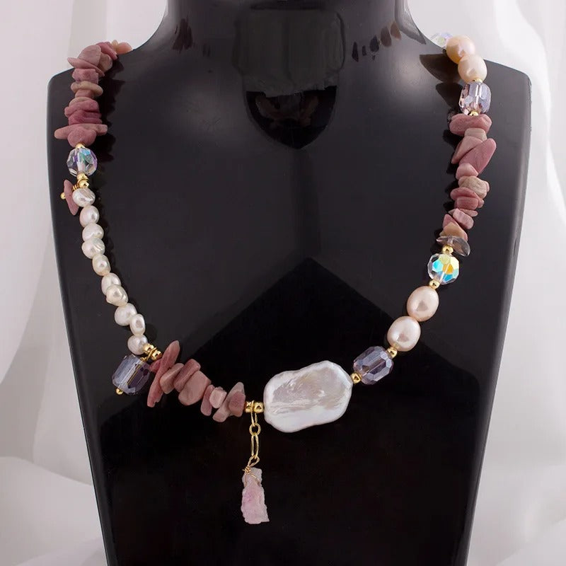 Collar Dorado Perlas y Rodonita