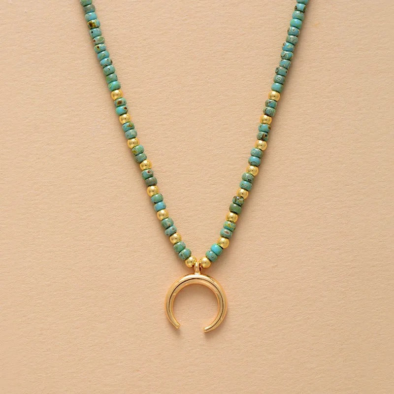 Collar Cuerno Dorado